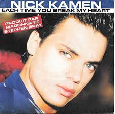 Written and produced by : Each Time You Break My Heart 1986 F Vinyl Single Vinyl Single 7 Amazon De Musik