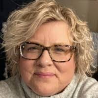 Carissa Gould's Instagram, Twitter & Facebook