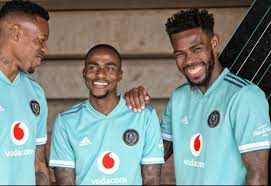 Orlando pirates' new signing thulani hlatshwayo believes the new orange jersey unveiled by the pirates took everyone by surprise when they introduced an unprecedented orange away jersey for. Kgo5hqsne4hakm