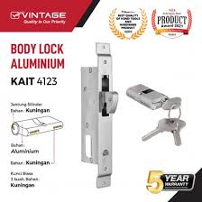 Kusen aluminium ambang = 1.055 m x 2 btg = 2.1 ml (meter lari) total volume kusen aluminium = 18.52 ml. Spesifikasi Harga Penjualan Body Kunci Pintu Aluminium Kait Vintage Vinindo