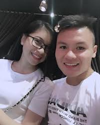 Phản ứng của Nhật Lê khi được ví là thiên thần may mắn của Quang Hải