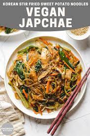 Vegan Japchae Korean Stir Fried Glass Noodles Okonomi Kitchen Recipe Recipes Stir Fry Glass Noodles Asian Recipes