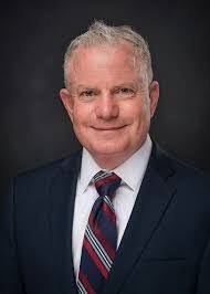 Kelly Pearcy's Instagram, Twitter & Facebook