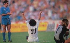 Al via celebrazioni per 80 annipreviste anche una. Ho Visto Maradona E Contro Di Lui Il Pescara 40mila It Community Dei Tifosi Del Pescara Calcio