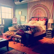 16 Bedroom Decorating Idea With Tapestries Royal Furnish Bohemian Room Decor Bohemian Bedroom Decor Indie Bedroom
