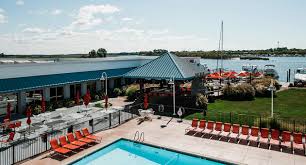 We list the best holiday inn santa cruz hotels/lodging so you can review the santa cruz holiday inn hotel list below to find the perfect place. Holiday Inn Grand Haven
