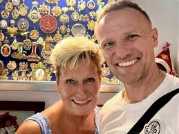 Karneval: Marita Köllner will mit „Let's Dance“-Hilfe Hit landen