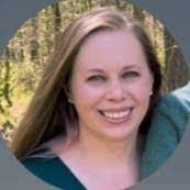 Hallie Dunham's Instagram, Twitter & Facebook