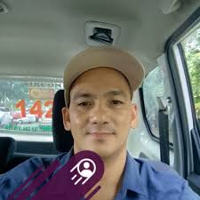 I'm single from Canada 🇨🇦