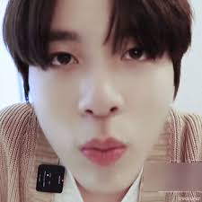 Yun junghwan (윤정환) is currently an idol under brand new music. Stay Beautiful Inkigayo Sandwich Junghwan Pairing Junghwan X