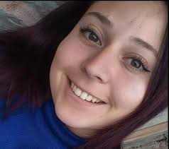 Dolor y bronca por la muerte de una joven embarazada en un accidente con un  micro