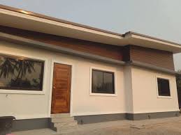 Small low cost bungalow house exterior paint colors in the philippines. Three Bedroom Single Storey House With Well Designed Exterior Cool House Concepts