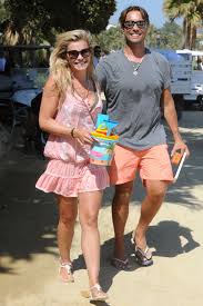 Haar man bas smit ziet een gezinsuitbreiding wel zitten en zegt: Nicolette Van Dam And Bas Smit Out In Marbella 07 29 2019 Hawtcelebs