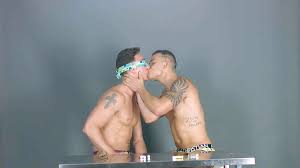 Queer Me Now على X: Chapstick Kiss Challenge with Nick Masc and Gay Porn  Star Cade Maddox t.coHMY4DjGwDI @CadeMaddoxxx  t.cocDXJ9iCqYn  X