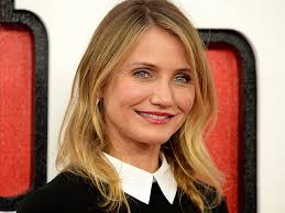 After supporting roles in several independent films and comedies, such as my best friend's wedding (1997), she has the starring role of mary in the hit comedy there's something about mary (1998), which. Cameron Diaz Without Makeup Encourages Us To Embrace Aging Self Self