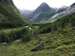 Situated in jolster, this cabin is 1.9 mi (3.1 km) from jostedalsbreen national park and within 20 mi. Stardalen Norway Landmarks Natural Landmarks