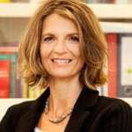 Loraine Holland's Instagram, Twitter & Facebook