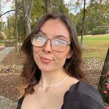 Erica Clements's Instagram, Twitter & Facebook