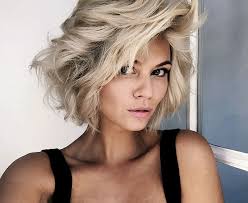 Thick hair is just a blessing. 45 Best Short Hairstyles For Thick Hair 2019