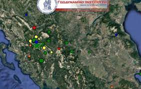 O σεισμός σημειώθηκε στις 13:51 και. Seismos Twra Live H Seismikh Drasthriothta Pics Oles Oi Eidhseis