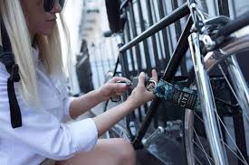 Can i lock my bike to a street sign? How To Pick A Bicycle Lock 5 Helpful Methods Bike Hacks