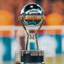 Ela era disputada pelos campeões da liga dos campeões da. Trofeus Do Futebol Copa Sulamericana Copa Sudamericana Da Conmebol