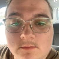 Addison Stamper's Instagram, Twitter & Facebook