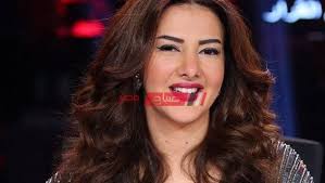 بعدما أصدرت عدة مواقع الكترونية نبأ وفاة الفنانة دنيا سمير غانم ، أكدت هي بنفسها أنها بخير ولم تتعرض لأي شيء قائلة: Ø¯Ù†ÙŠØ§ Ø³Ù…ÙŠØ± ØºØ§Ù†Ù… ØªÙ†Ø¹ÙŠ ÙˆÙØ§Ø© Ø´ÙˆÙŠÙƒØ§Ø± Ø¨ÙƒÙ„Ù…Ø§Øª Ù…Ø¤Ø«Ø±Ø© ØµØ¨Ø§Ø­ Ù…ØµØ±