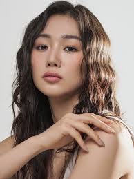 SUMIN LEE 이수민 (@soo.many) • Instagram photos and videos