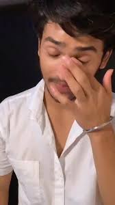 कोणी मला विसरणार तर नाही ना ?🥺😄❤️ #marathimulga #foryou #prasanna20 #act  #viral #fyp #expression 😐