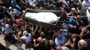 #خالتك_ام_لى_لى #عرب_خلده_يثأرون_من_على_شبلى_بأبشع_الطرقأقدم شخص على إطلاق النار من مسدّس. Ø¹Ø±Ø¨ Ø®Ù„Ø¯Ø© ÙŠØ´ÙŠ Ø¹ÙˆÙ† Ù‚ØªÙŠÙ„Ù‡Ù… ÙÙŠ Ø§Ù„Ø¹Ù…Ø±Ø§Ù† Ø§Ù„Ø¨Ø± ÙŠ Ù„Ù„Ù‡ÙˆÙŠØ§Øª Ø§Ù„Ù…Ø­ØªÙ‚Ù†Ø© Ø§Ù„Ù…Ø¯Ù†