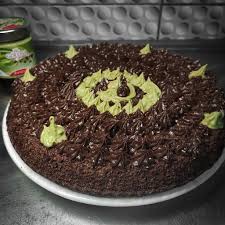 La crema al caffè non è solo una farcia perfetta per i nostri dolci, ma anche un peccato di gola da concederci sempre. Crostata Morbida Al Cacao Con Crema Nutella E Pistacchio In Cucina Con Mariatta