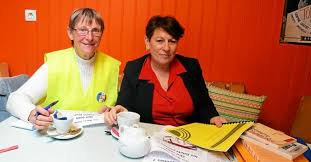 Le gilet jaune se porte plutôt large cette saison. Le Telegramme Quimper Qui Sont Les Gilets Jaunes Les Acteurs Repondent