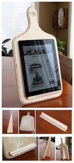 Diy Kitchen Tablet Holder Great If You Are Cooking Off Of An Online Recipe Book Turn The Tablet The Other Kitchen Tablet Holder Kitchen Tablet Christmas Diy