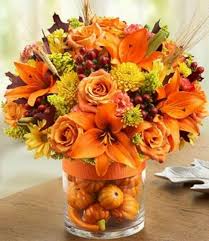 40 Pretty Fall Flower Arrangements Ideas That You Can Make It Self Fall Floral Arrangements Fall Flower Arrangements Fall Arrangements