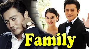 There were approximately 500 (!) guests in attendance. Jang Dong Gun Family With Daughter Son Wife Ko So Young 2020 Youtube