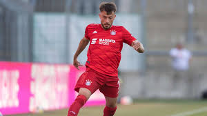 Virtual manager er et online managerspill hvor du har rollen som manager for en fotballklubb, og skal lede ditt lag til seier. Antalyaspor Wo Lukas Podolski Spielt Holt Mert Yilmaz Von Bayern Ii Kicker