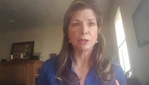 What is Healthy U, and how does it work? Meet Kim Goble, founder and coach.  "Hurry, I have room for three more"!