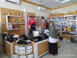 Admin penjualan & jaga toko. Habib Mart Group Pusat Perlengkapan Muslim Terlengkap Di Cirebon