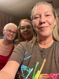 Melissa Brooks (@melissa.m.brooks) • Facebook