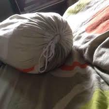 A kind of plain, coarse fustian. Bantal Peluk Wakgongkau Twitter