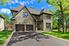 Projects now adorn multiple cities including. 2331 Hammond Rd Mississauga The Tanya Crepulja Team