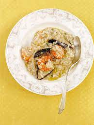 Mushroom risotto recipe | jamie oliver risotto recipes. How To Master The Perfect Jamie Oliver Risotto Features Jamie Oliver Seafood Risotto Seafood Soup Recipes Salmon Risotto