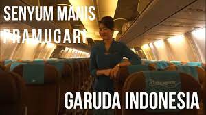  Garuda Indonesia Mendarat Malam Di Jakarta Indonesia Malam Mendarat