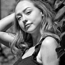 TOP 10 BEST Senior Portraits in Carmel, IN