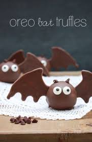 Bat Oreo Truffles Easy Halloween Treat Recipe Halloween Cake Pops Halloween Desserts Halloween Desserts Easy