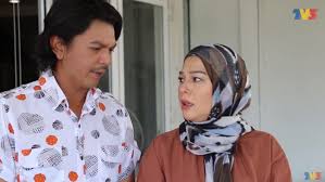 Selain itu anda boleh strim di www.iq.com atau melalui aplikasi iqiyi secara percuma sejurus selepas habis tayangan di tv. Kelakarlah Juri Asyik Melat4h Je Berita Kopak Media