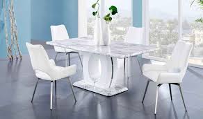 D894 Dining Room Set In White This Dining Room Set Is Composed Of A Dining Table And Chairs With Luxury Dining Tables Luxury Dining Room White Dining Room Sets