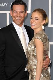 Leann and eddie wedding photos. Leann Rimes And Eddie Cibrian Had First Wedding Dance To Patty Griffin S When It Don T Come Easy