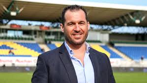 Dans l'émission quotidien du jeudi 12 mars, le rugbyman sébastien boueilh, était venu se confier autour des abus sexuels subis durant son enfance, afin de motiver le plus de jeunes. La Medaille Du Jour Le Combat De L Ancien Rugbyman Sebastien Boueilh Contre Les Abus Sexuels